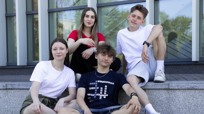 studenci